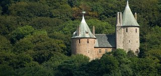 ukwinterwalkscastellcoch